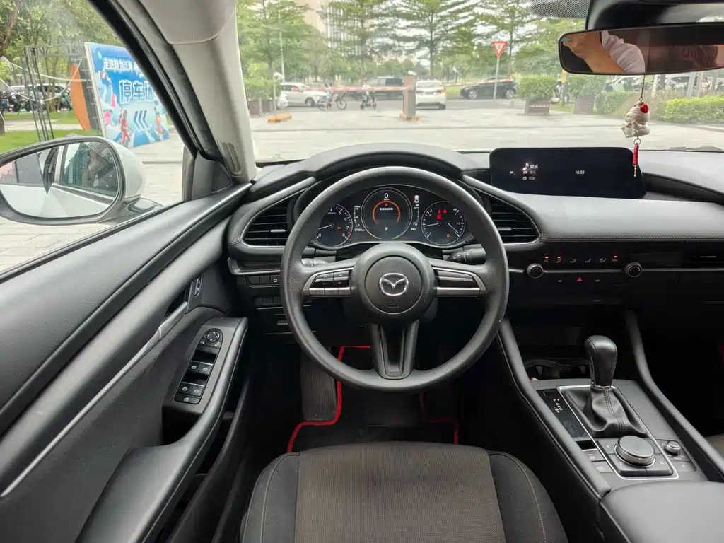 Mazda 3 Axela — миниатюра 8