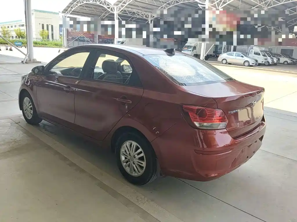 Kia Huanchi — миниатюра 5