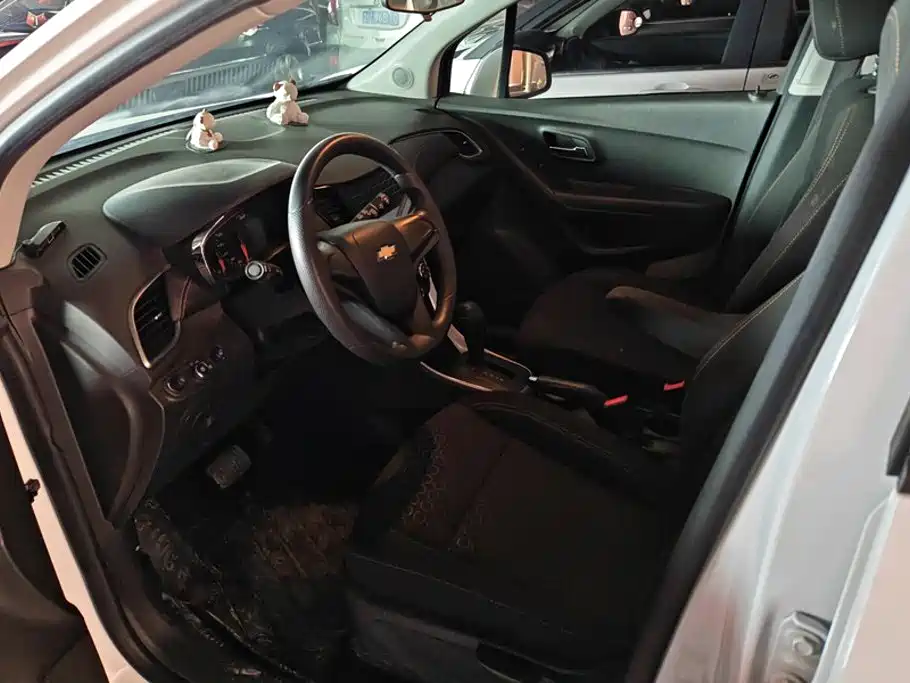 Chevrolet Trax — миниатюра 9