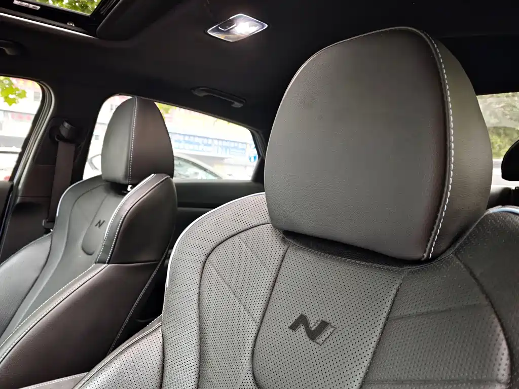 Hyundai Elantra N — миниатюра 18