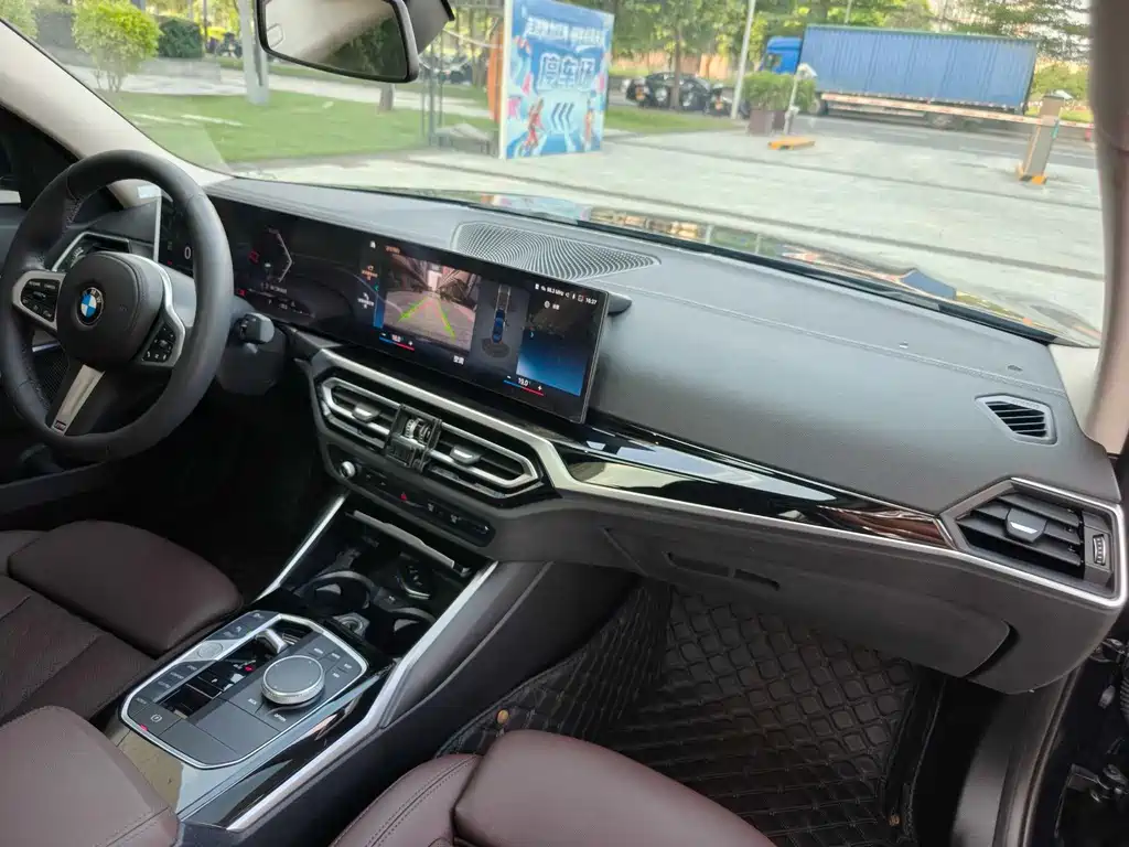 BMW 3 Series — миниатюра 5