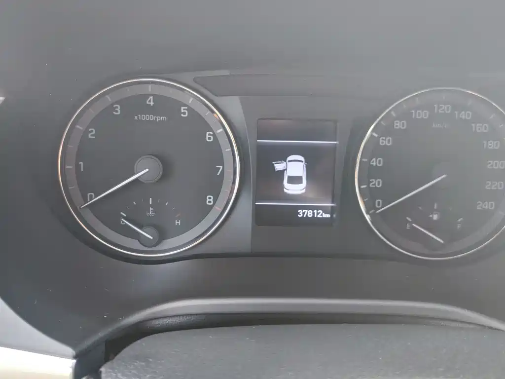 Hyundai Mistra — миниатюра 12