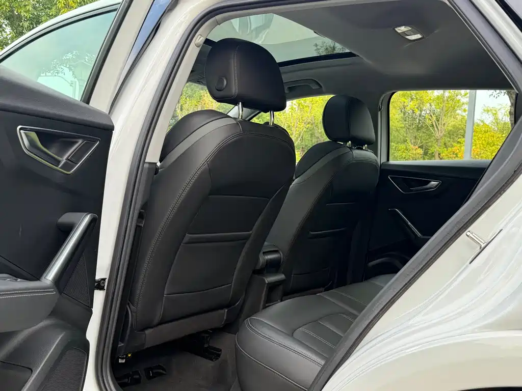 Audi Q2L — миниатюра 7