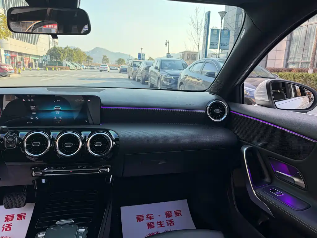 MERCEDES-BENZ A CLASS