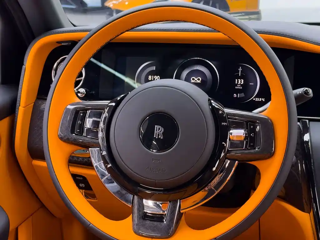 Rolls-Royce Cullinan — миниатюра 25