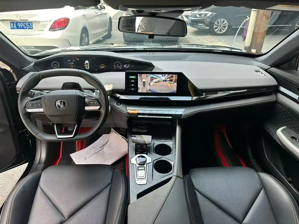 Changan UNI-V — миниатюра 6
