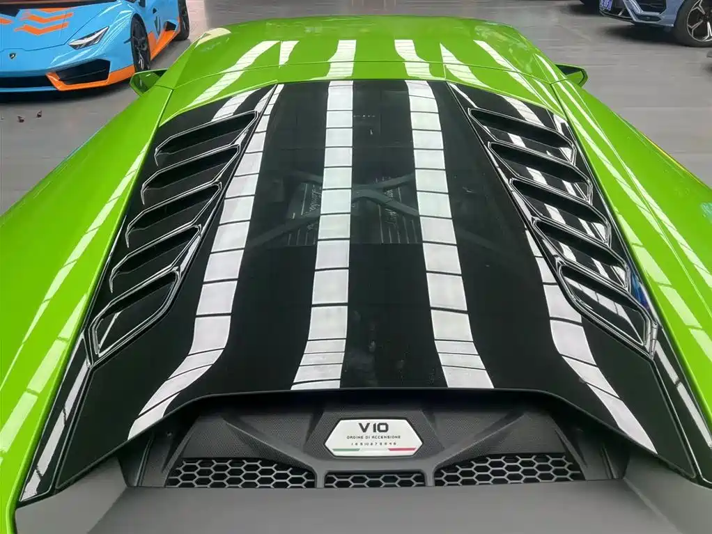 LAMBORGHINI HURACÁN