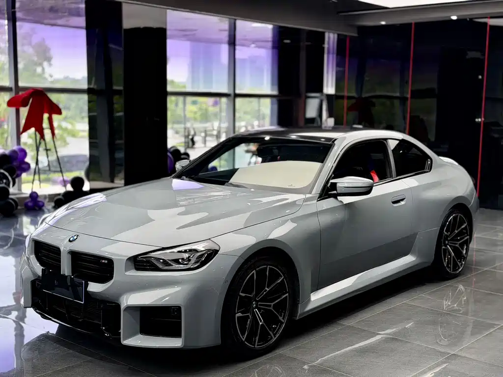 BMW M2 2024