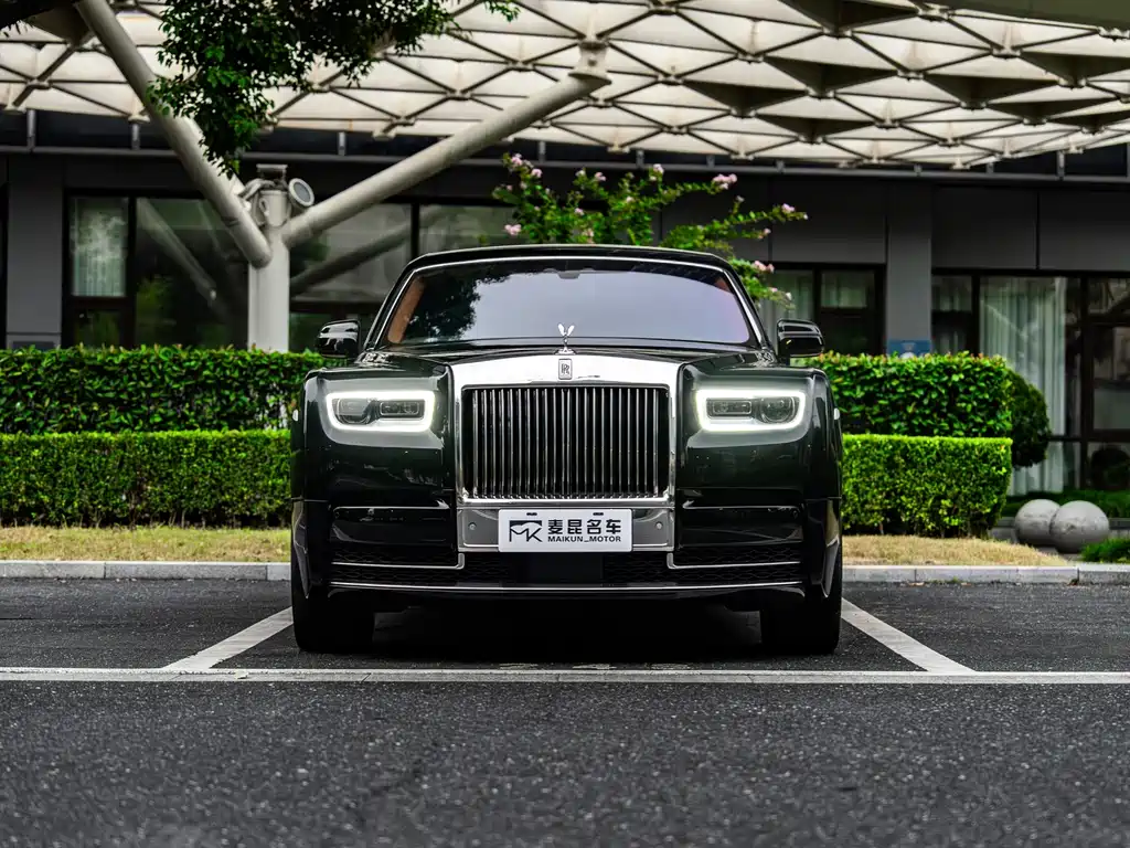 Rolls-Royce Phantom — миниатюра 2