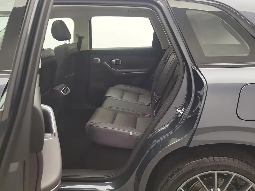 Leapmotor Leapmotor C10 — миниатюра 15