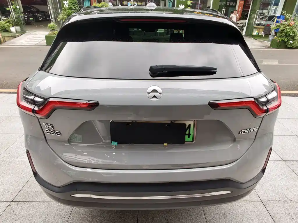 NIO ES6 — миниатюра 10