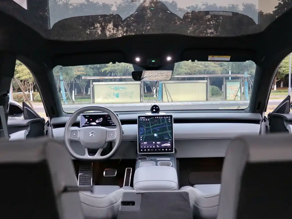 NIO ET5T — миниатюра 25