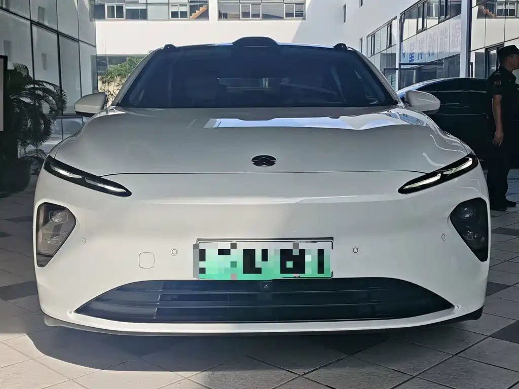 NIO ET7 — миниатюра 2