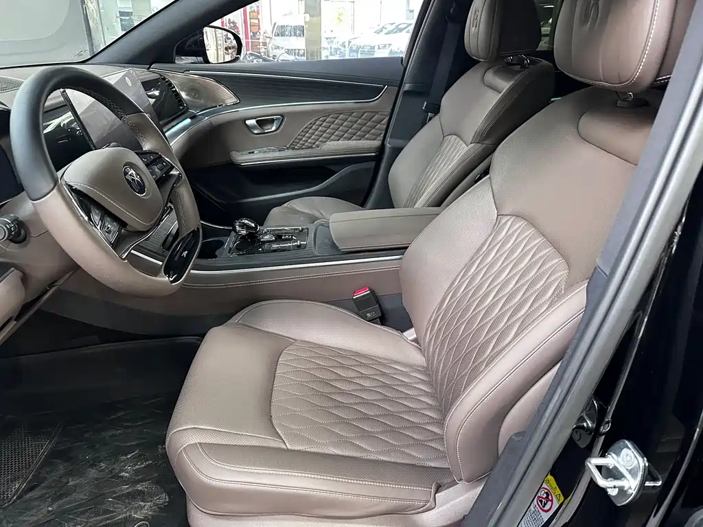 BYD Han — миниатюра 4