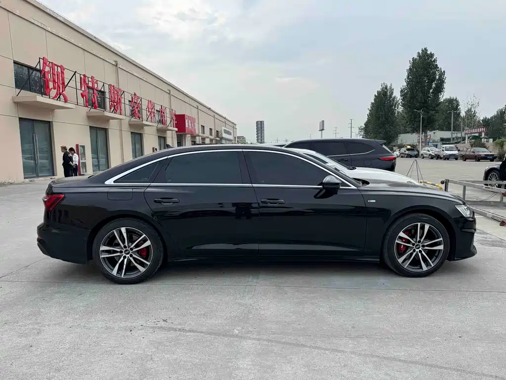 Audi A6L — миниатюра 4