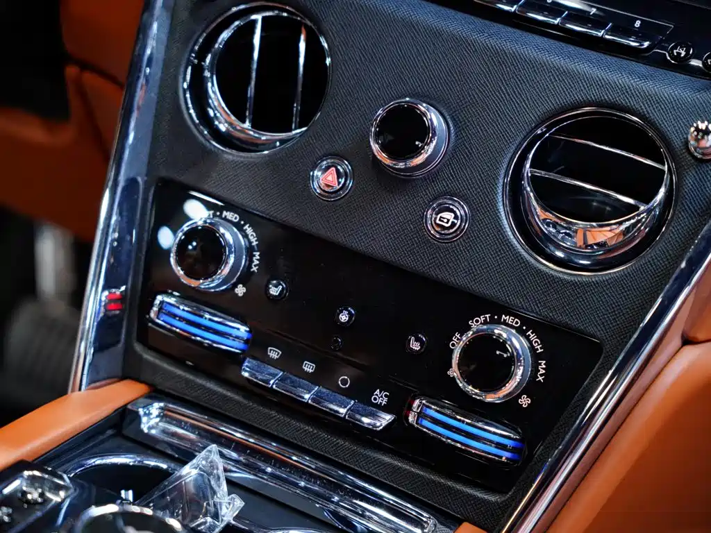 Rolls-Royce Cullinan — миниатюра 60