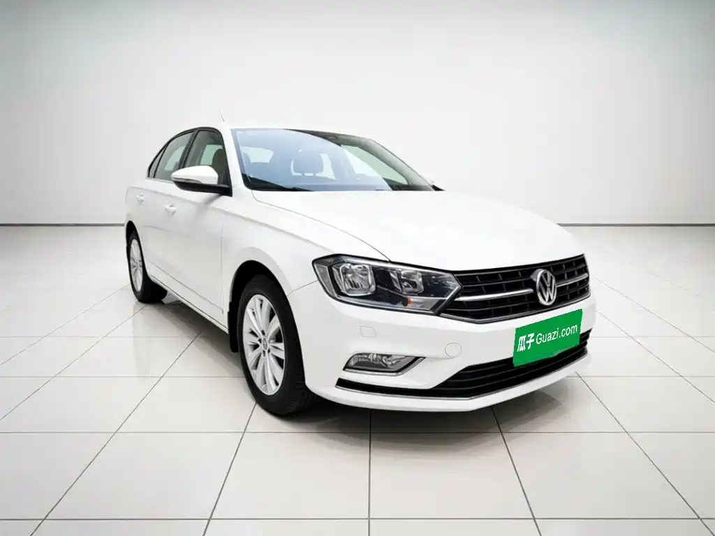 Volkswagen Bora — миниатюра 3