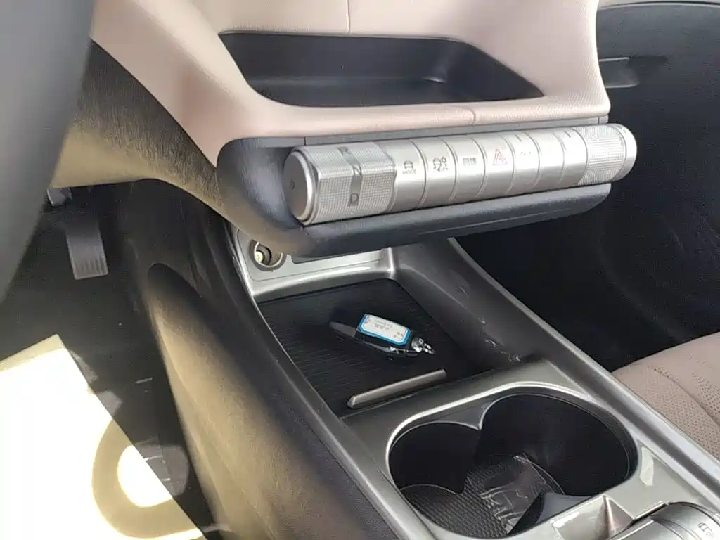 BYD Dolphin — миниатюра 14