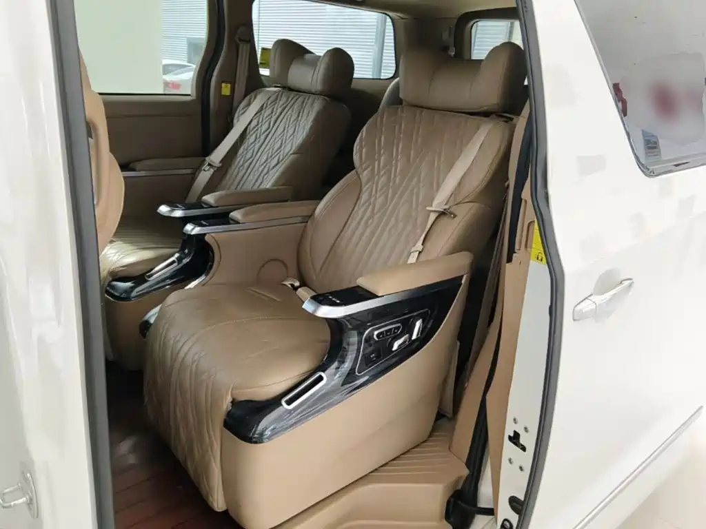 JAC Refine Refine L6 MAX — миниатюра 17
