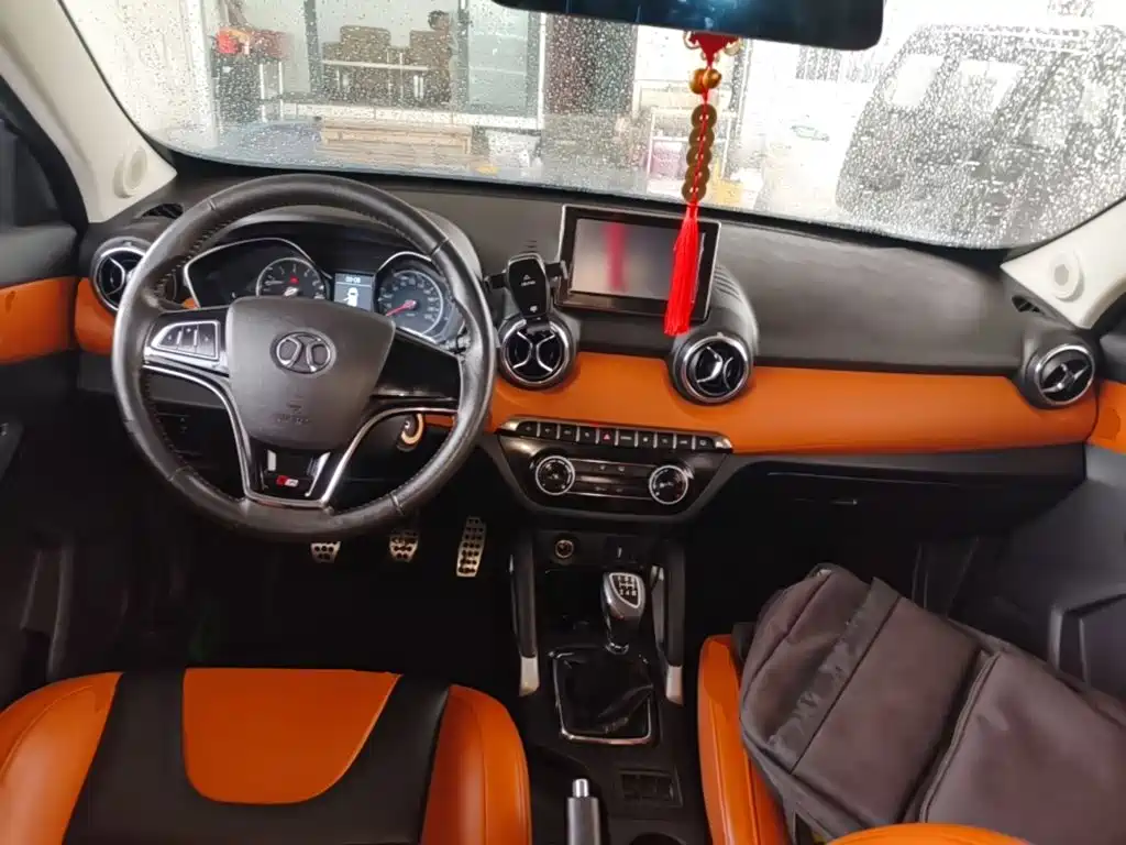 BAIC Senova X35 — миниатюра 10