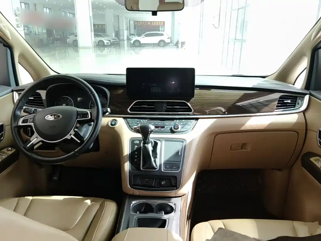 JAC Refine Refine L6 MAX — миниатюра 10