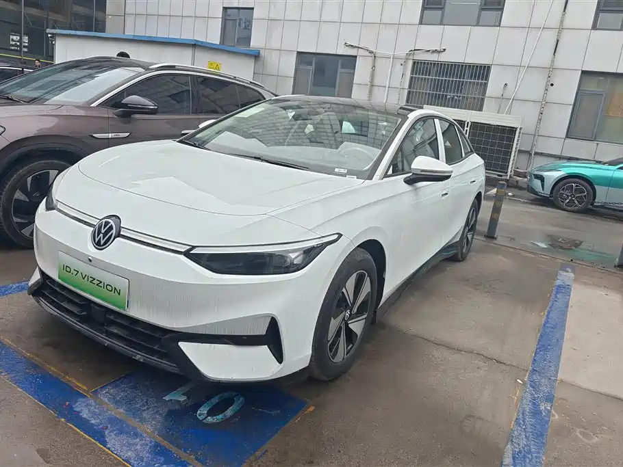 VOLKSWAGEN ID.7 VIZZION