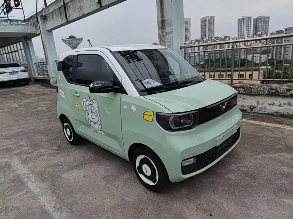 Wuling MINIEV — миниатюра 4