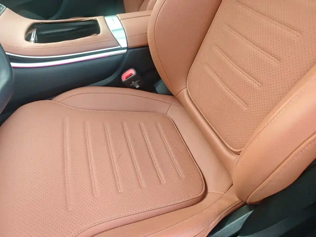 Mercedes-Benz GLC — миниатюра 16