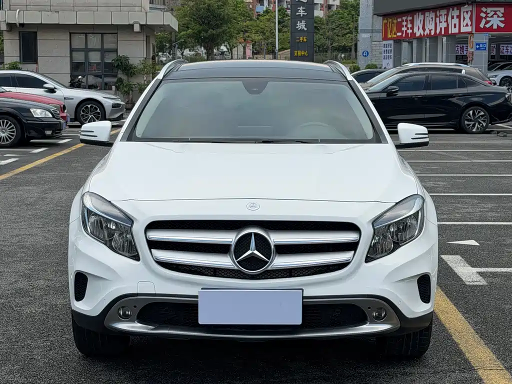 Mercedes-Benz GLA — миниатюра 2