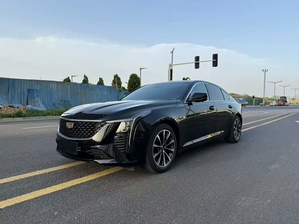 Cadillac CT5 2025