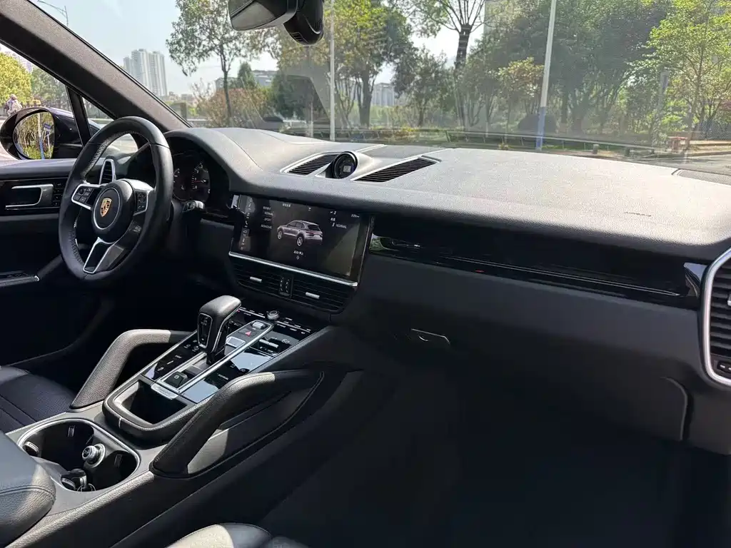 Porsche Cayenne 2018 Cayenne 3.0T