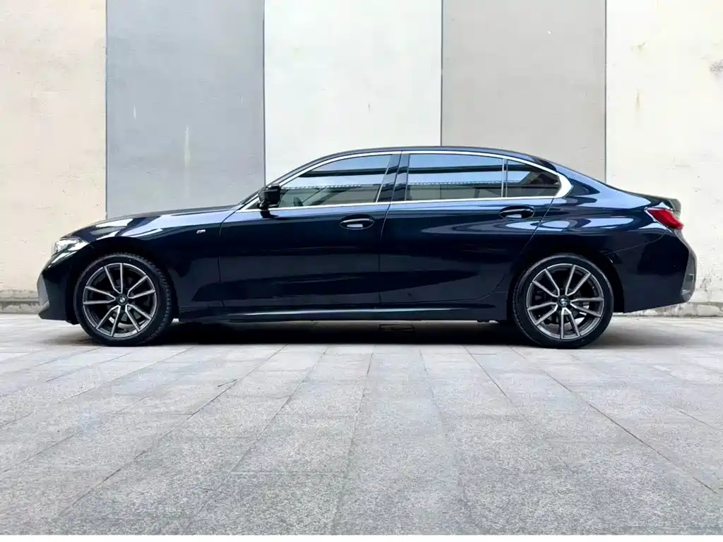 BMW 3 Series — миниатюра 8