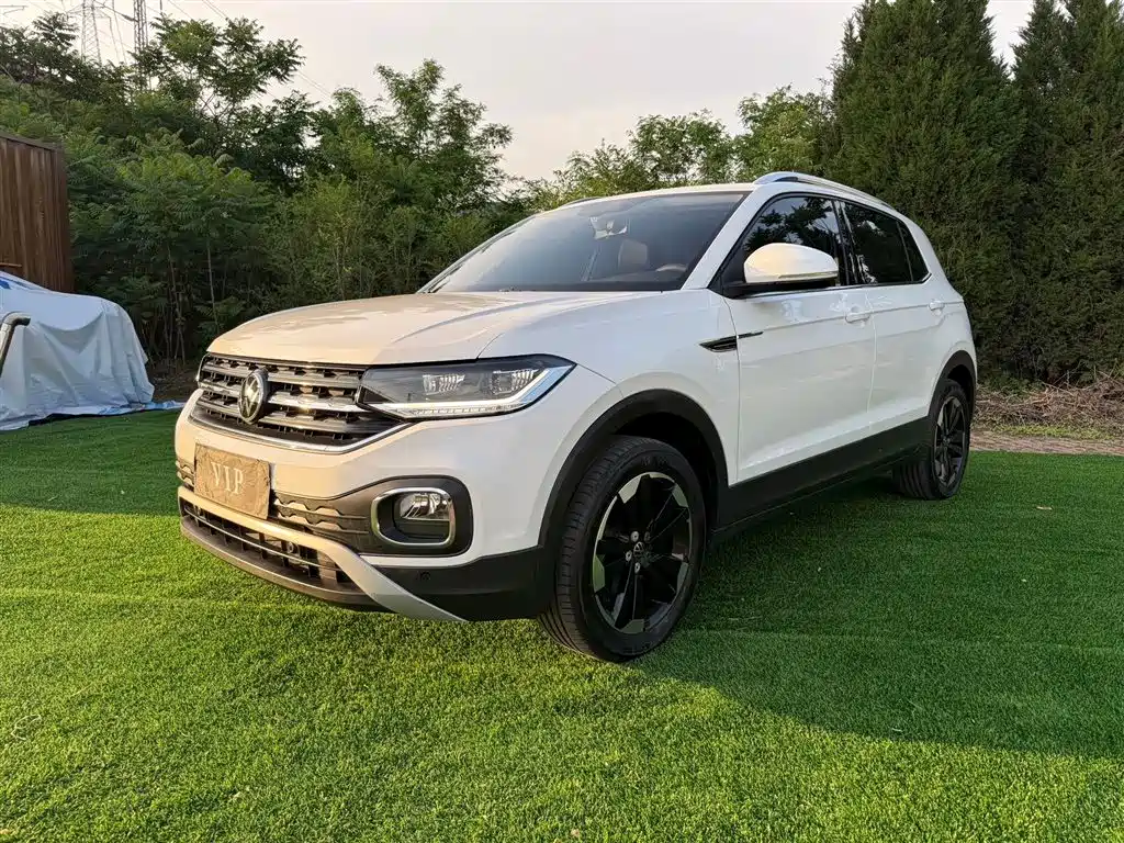 Купить Volkswagen Tacqua
