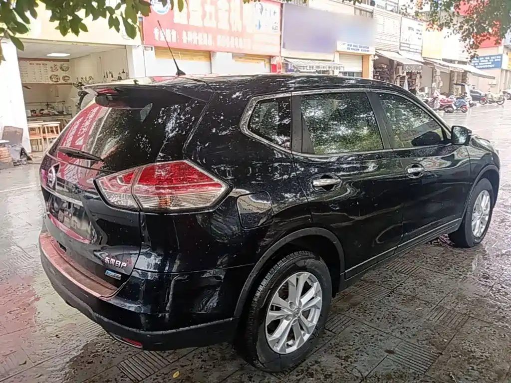 Nissan X-Trail — миниатюра 7