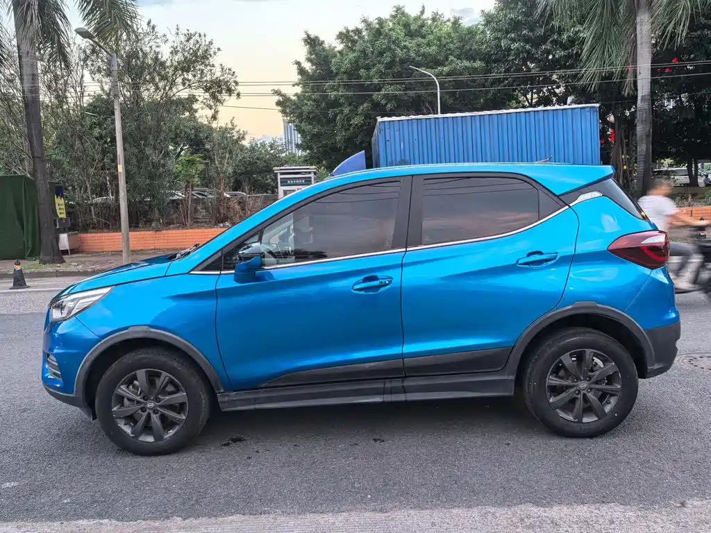 BYD S2 — миниатюра 4