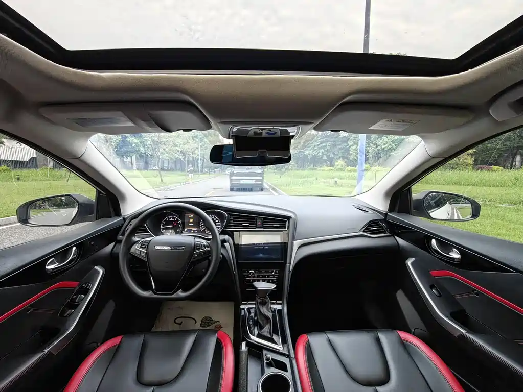 Venucia D60 — миниатюра 7