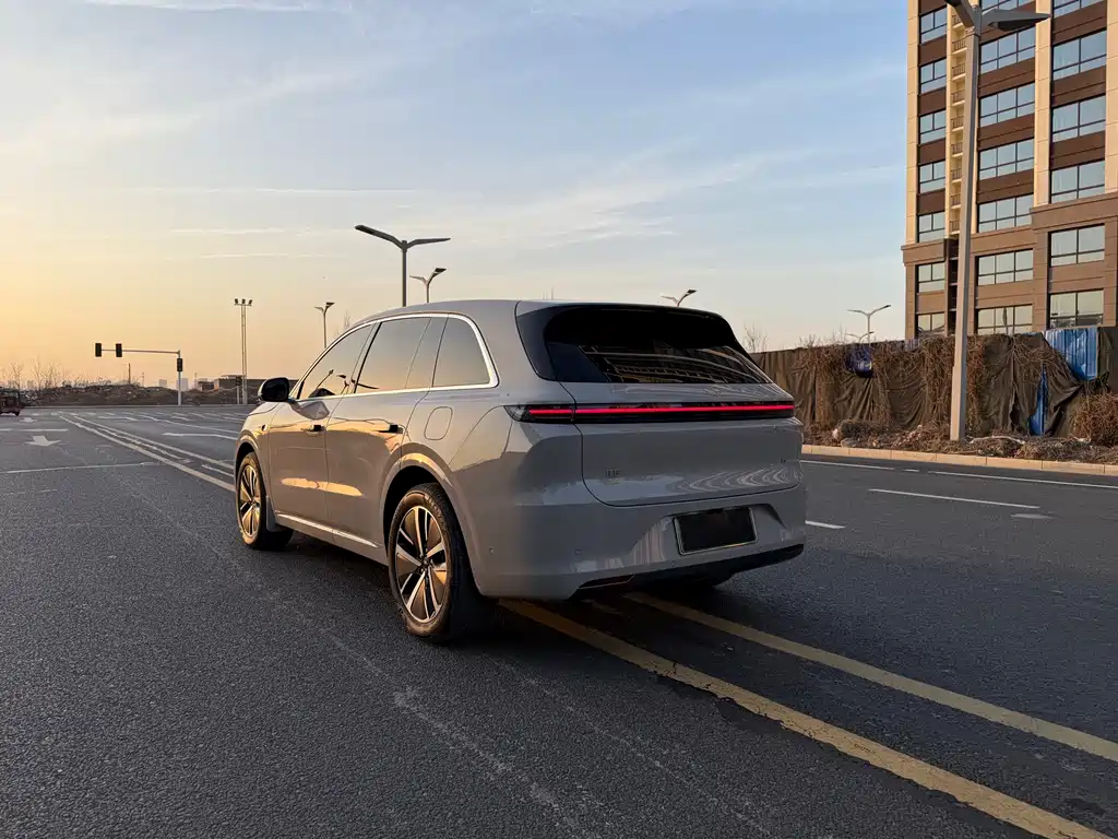 Li Auto IDEAL L6