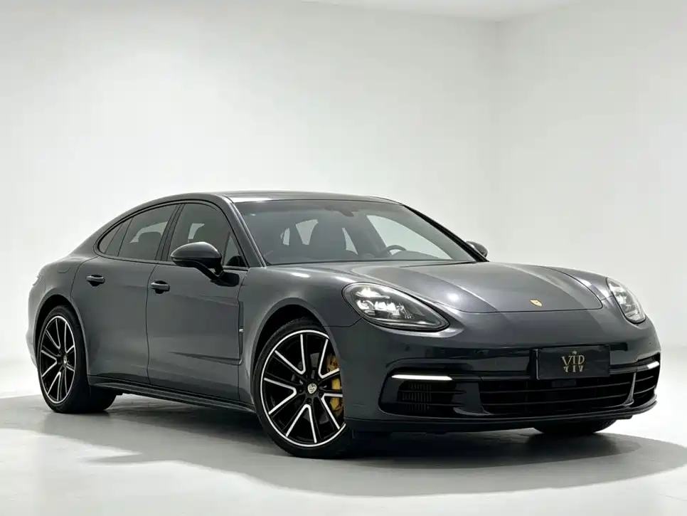 Porsche Panamera — миниатюра 3
