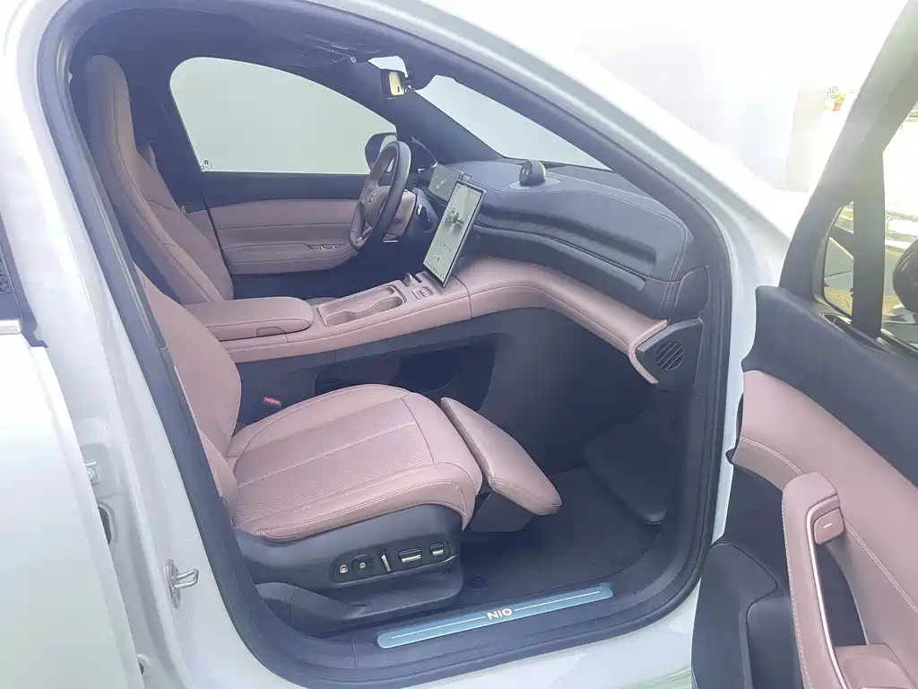 NIO EC6 — миниатюра 9