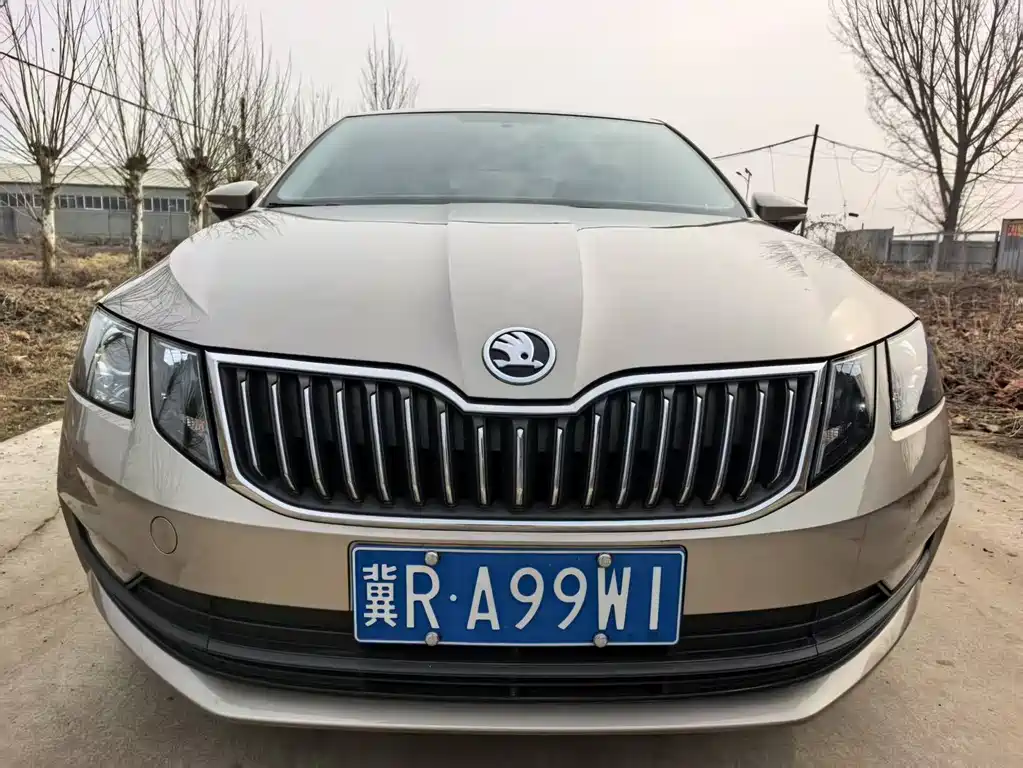 SKODA OCTAVIA