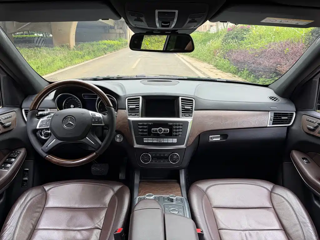 Mercedes-Benz GL-Class — миниатюра 4