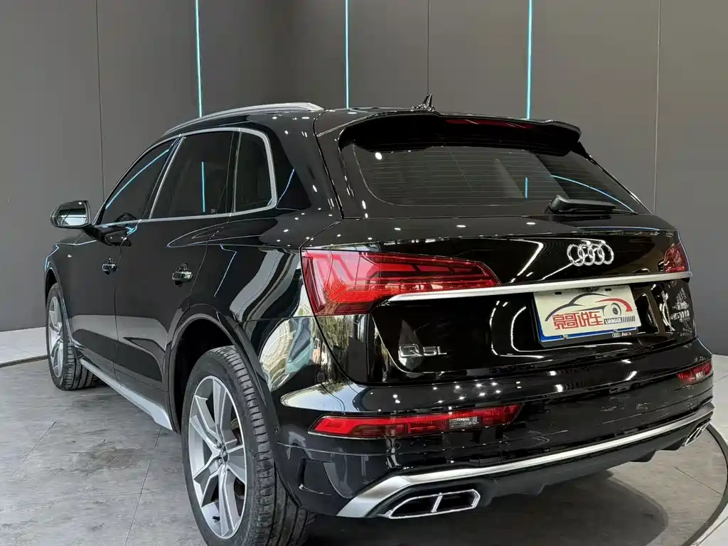 Audi Q5L — миниатюра 8