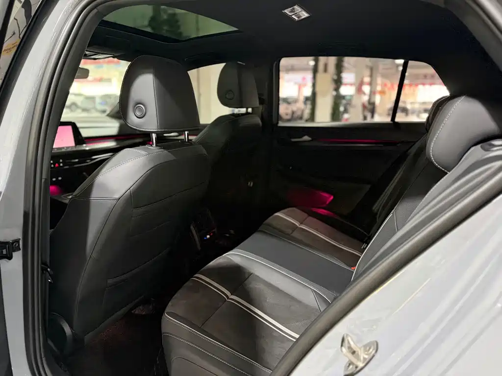 Volkswagen Golf — миниатюра 5