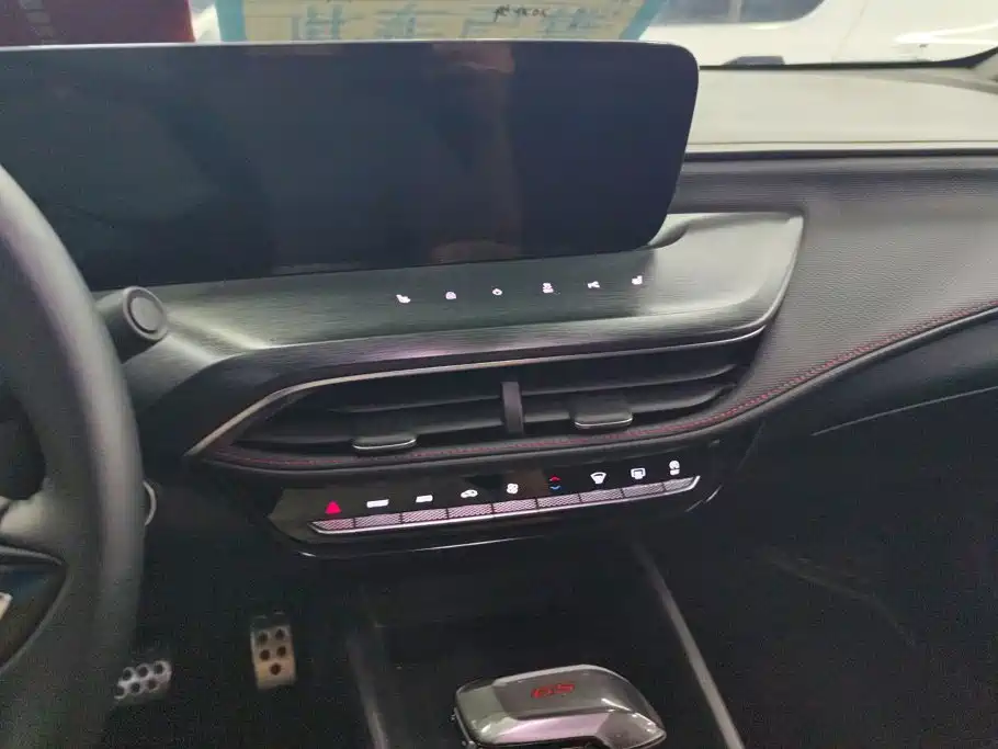 Buick Verano — миниатюра 13
