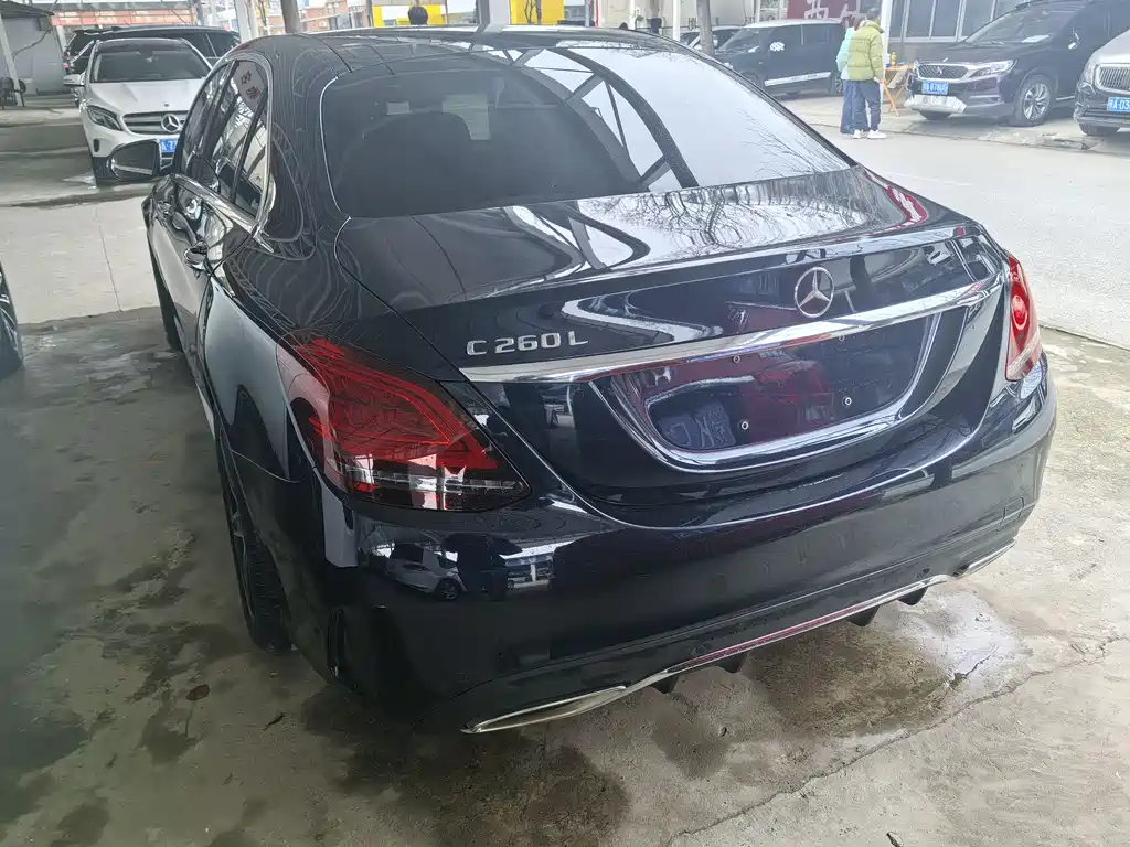 MERCEDES-BENZ C CLASS