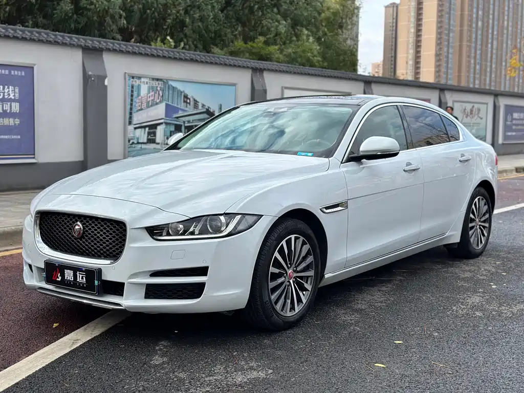 Jaguar XEL 2019