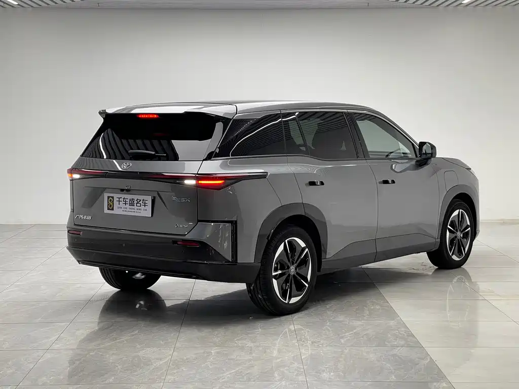 Toyota bZ3X — миниатюра 6