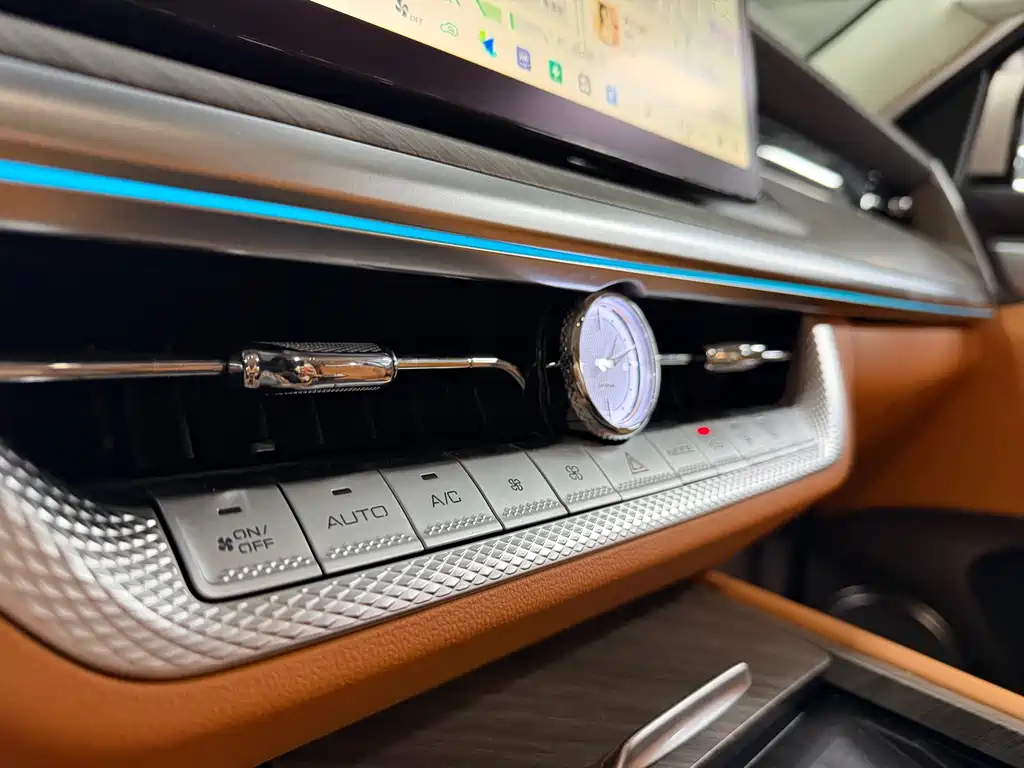 TANK TANK 500 NEW ENERGY