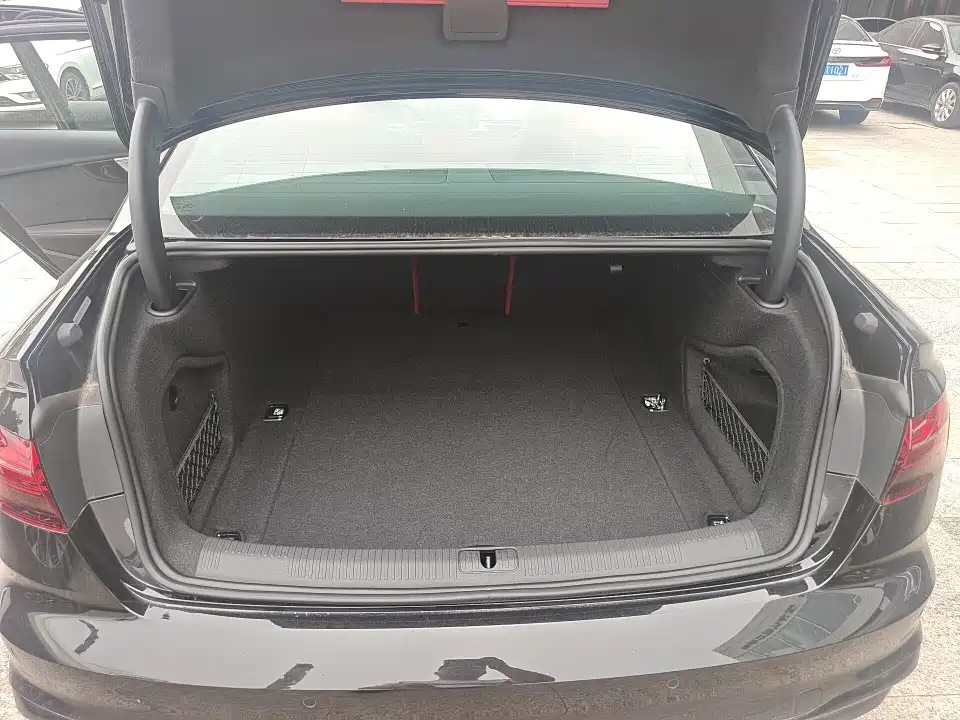 Audi S4 — миниатюра 16