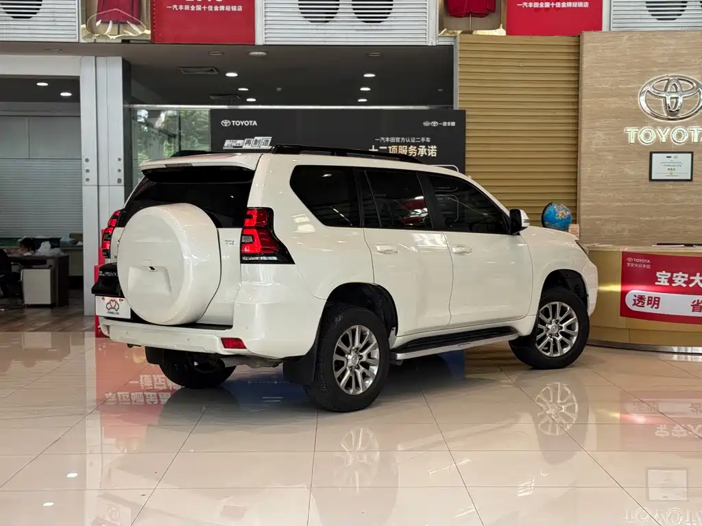 Toyota Land Cruiser Prado 2018 3.5L AT TX-L